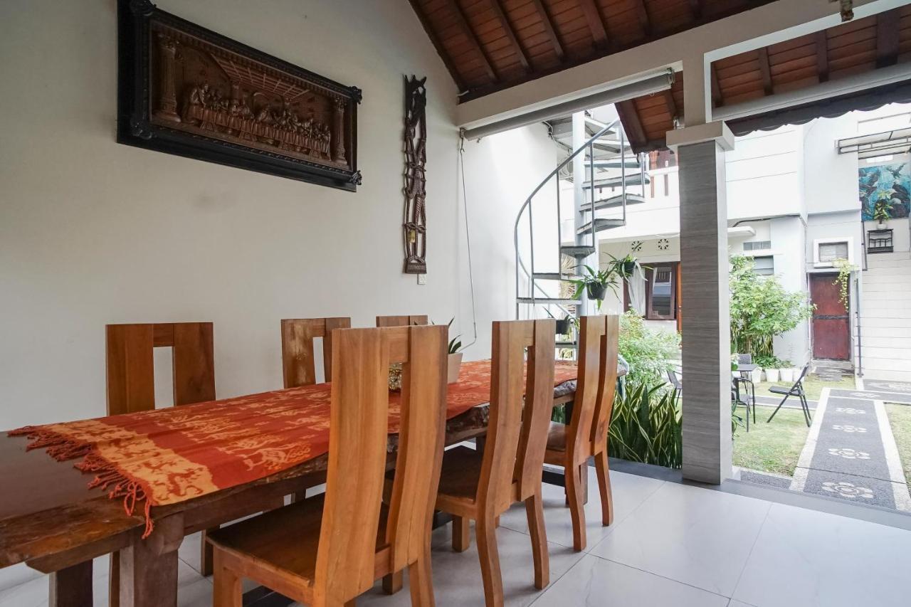 De Pavilla Homestay Denpasar Extérieur photo